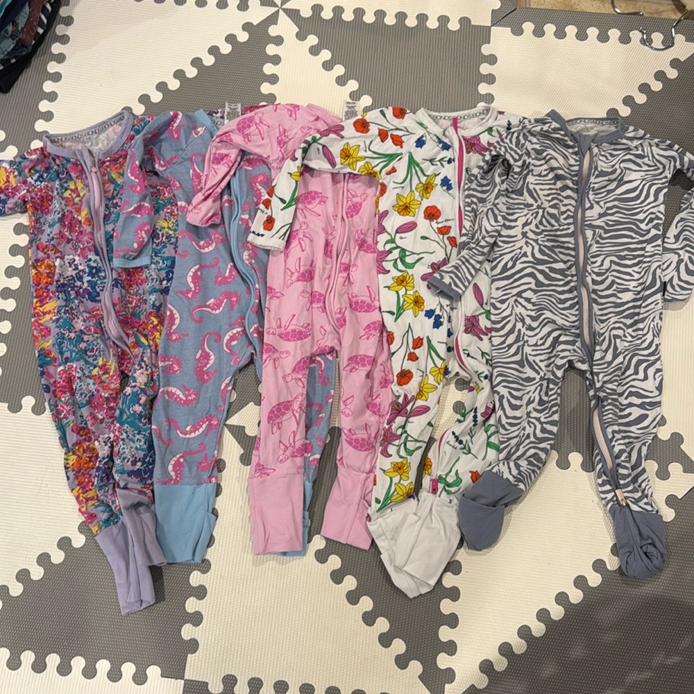 Wondersuit Pajamas - set of 5